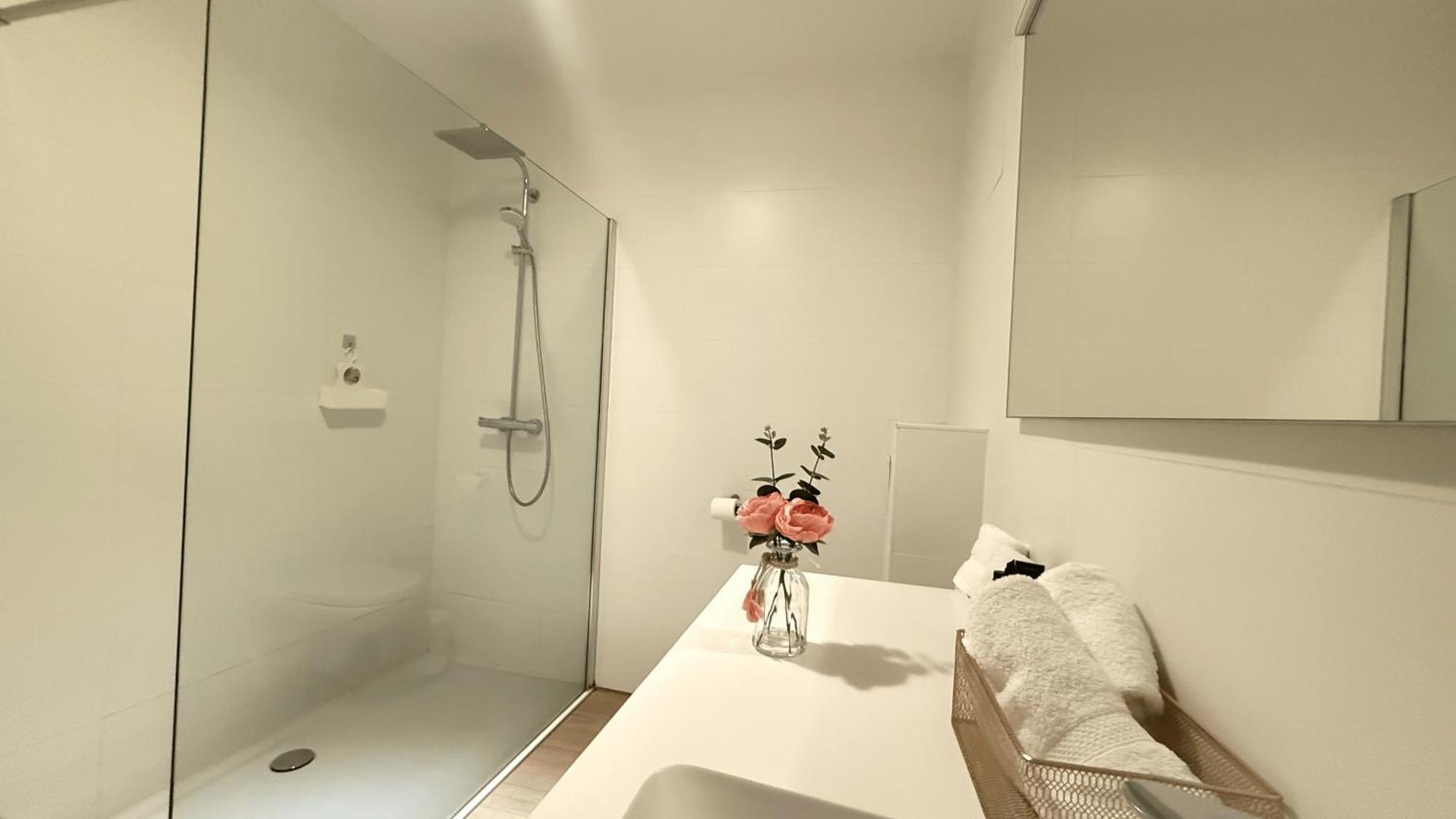 Oneluxstay Near Diamond District Antwerpia Zewnętrze zdjęcie